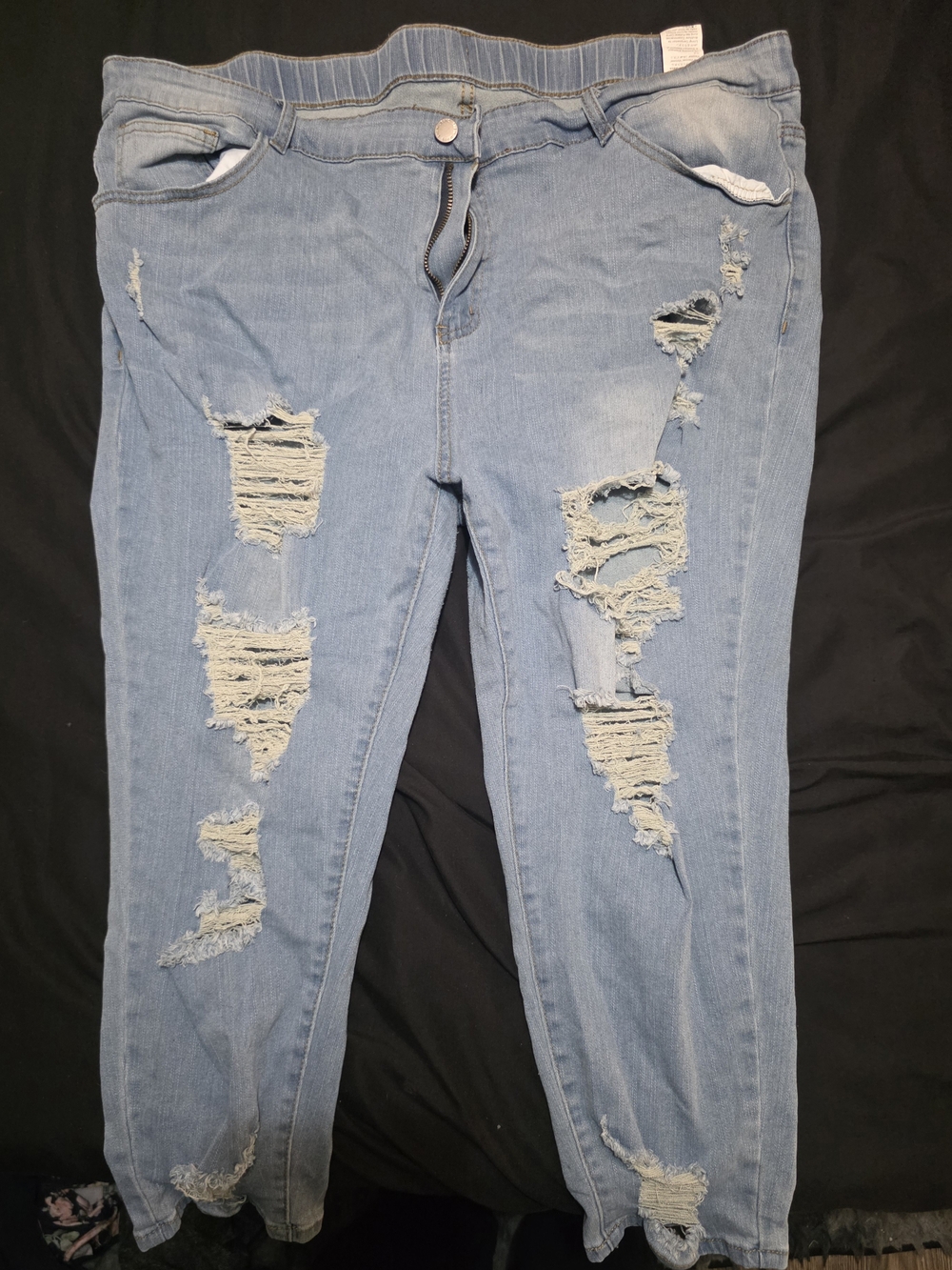 SHEIN Light Blue Ripped Skinny Jeans